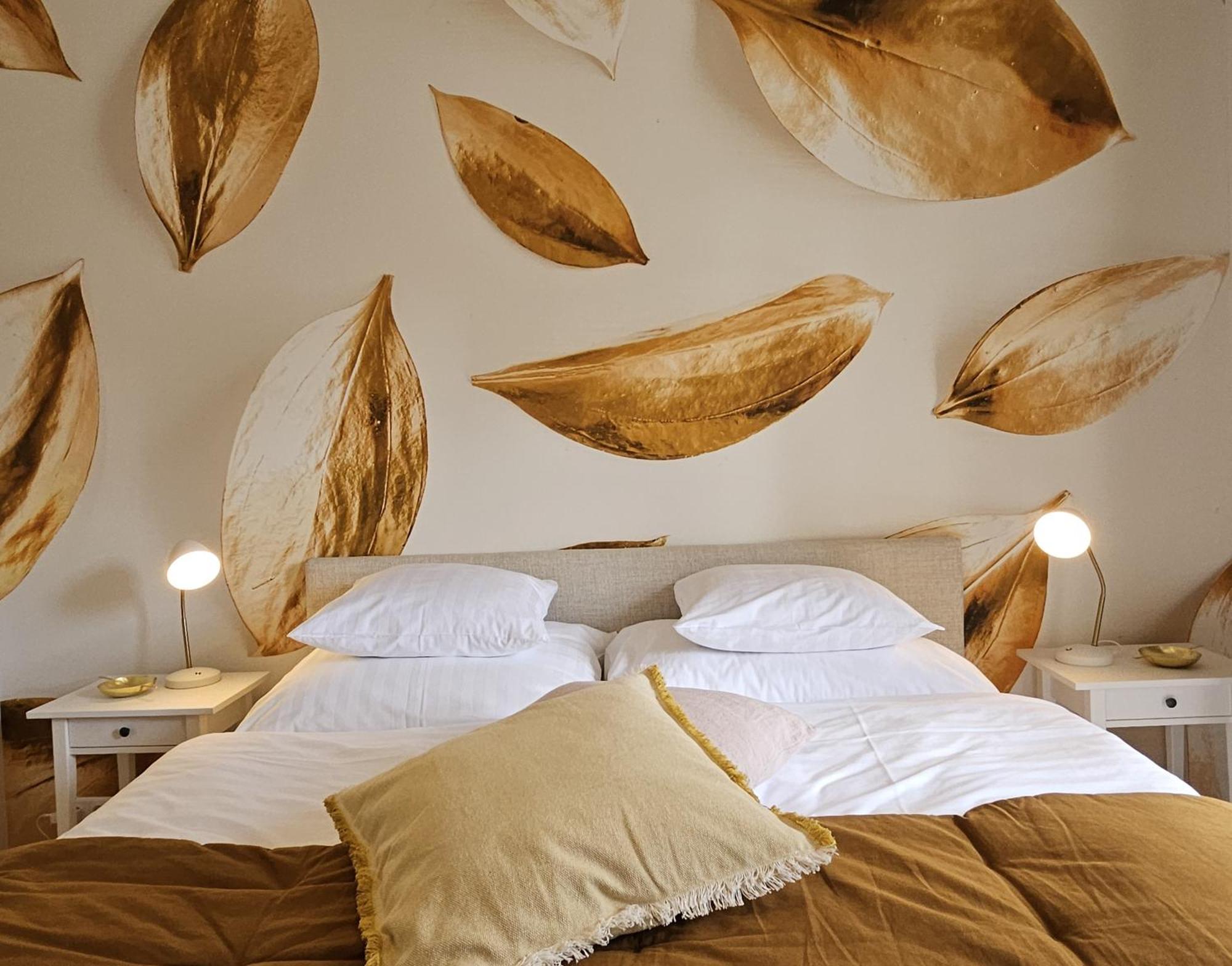 Golden Flat By Grazrentals With Parkview - Brandnew & Free Parking Bagian luar foto