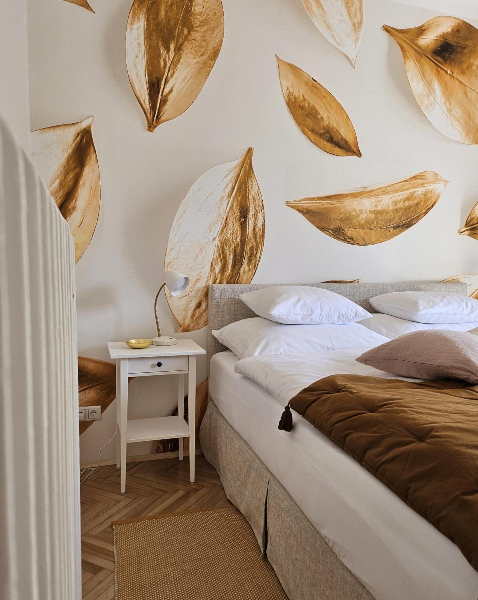 Golden Flat By Grazrentals With Parkview - Brandnew & Free Parking Bagian luar foto